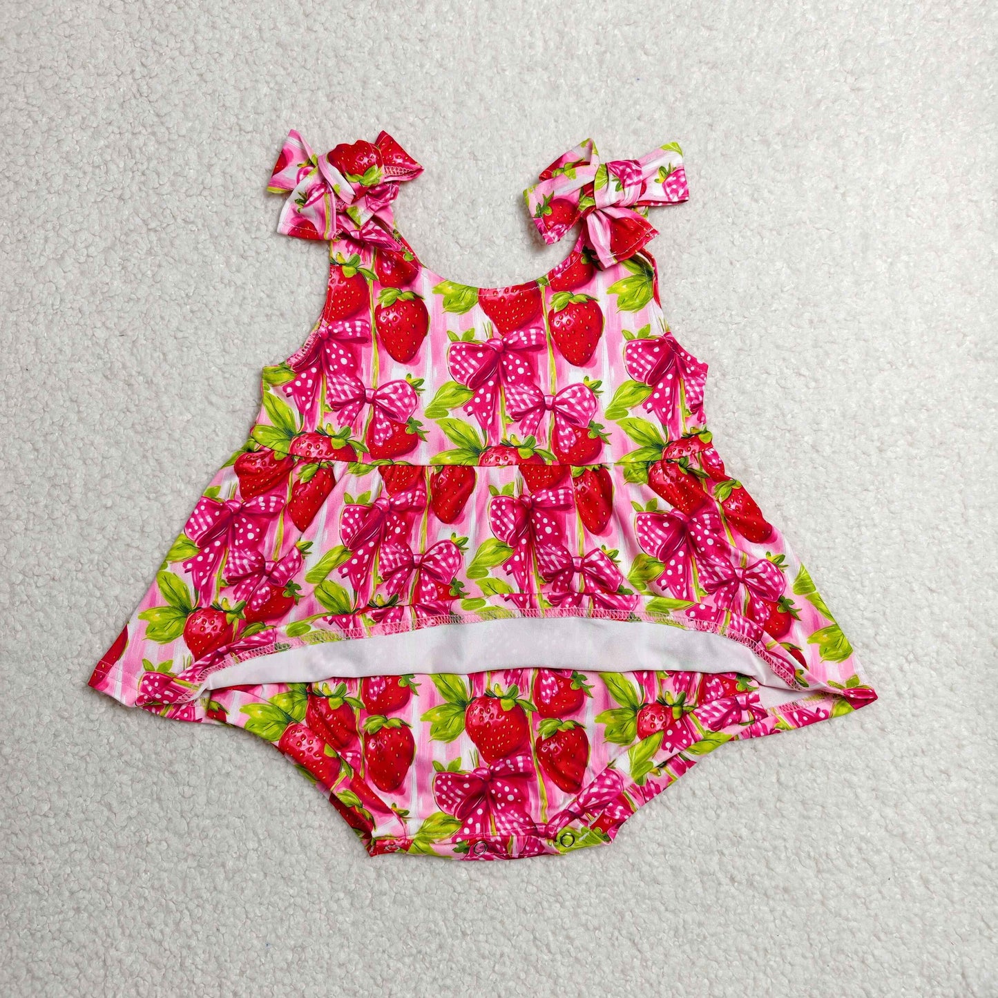 SR4134 Newborn Baby Girls Strap Bows Strawberry Tunic Ruffle Rompers