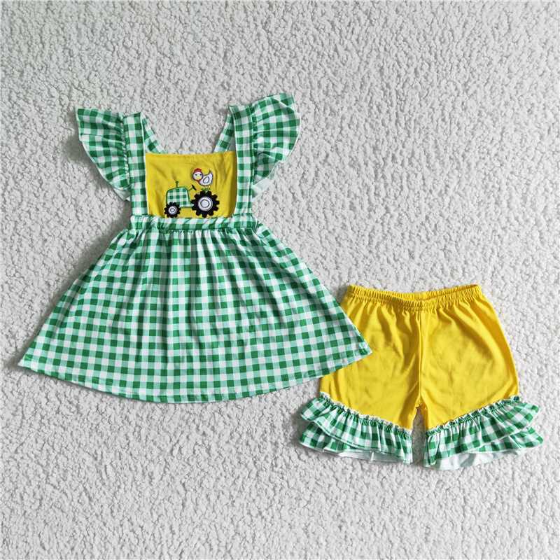 GSSO0056   Chicken Tractor Embroidered Green Plaid Short Sleeve Top with Yellow Patchwork Plaid Suit