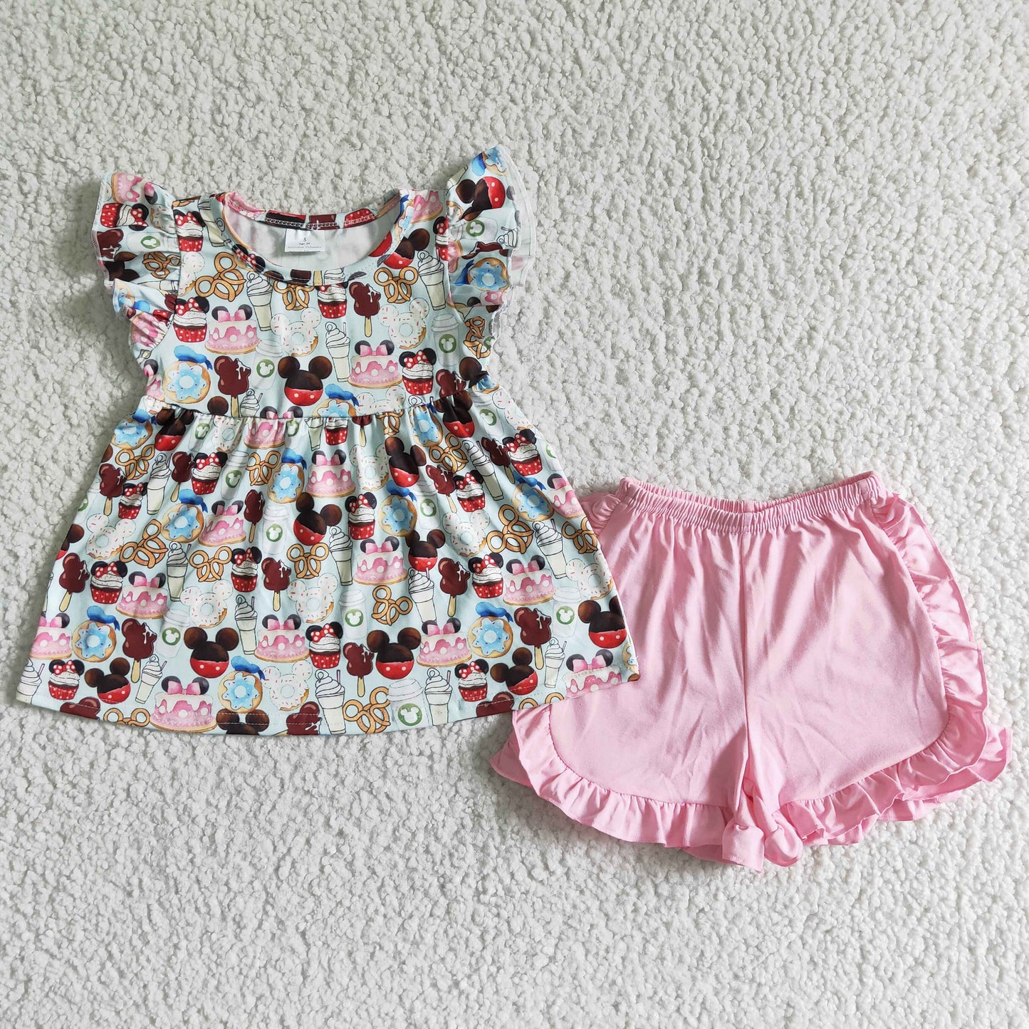 C8-12    Anime movie image print short-sleeved top with pink shorts