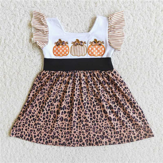 C6-16    Pumpkin Embroidered Panel Leopard Short Sleeve Dress