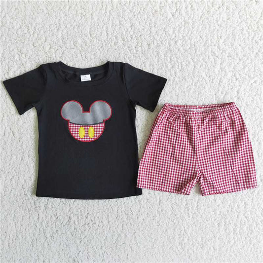 D5-15   Anime image black short-sleeved top with red and white plaid shorts