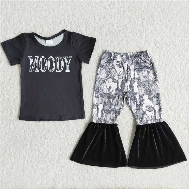 C4-15 Black short-sleeved monogram print top with cow's head graphic print panelled black flared pants