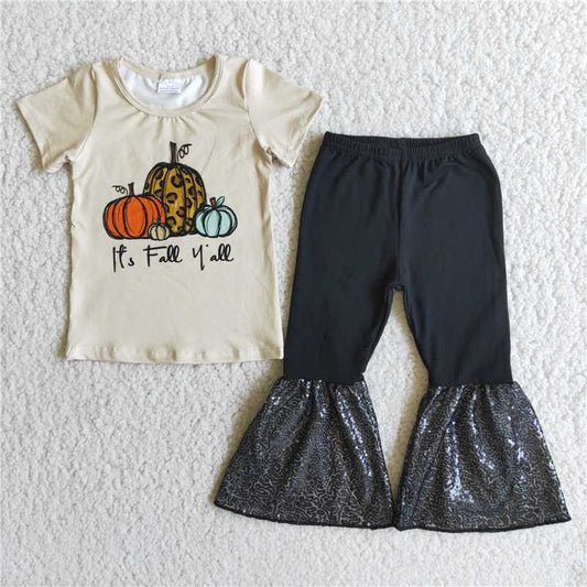 C4-15 Pumpkin-print yellow top with black panelled sequin flared pants