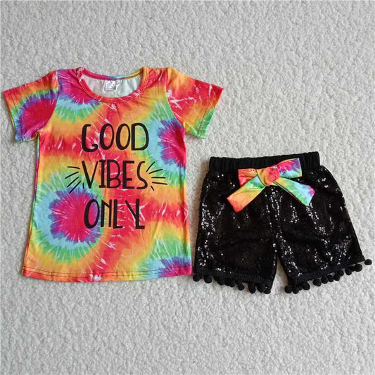 D10-12Bright Print Yellow Short Sleeve Top with Black Shorts