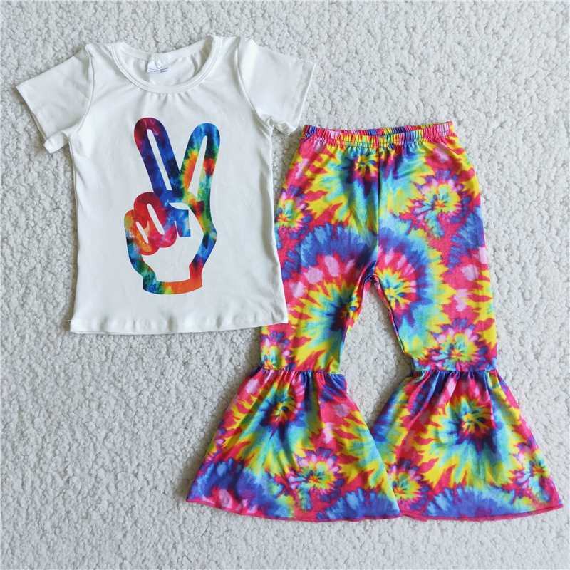 Aa-2 White printed short-sleeved top with colorful printed flared pants