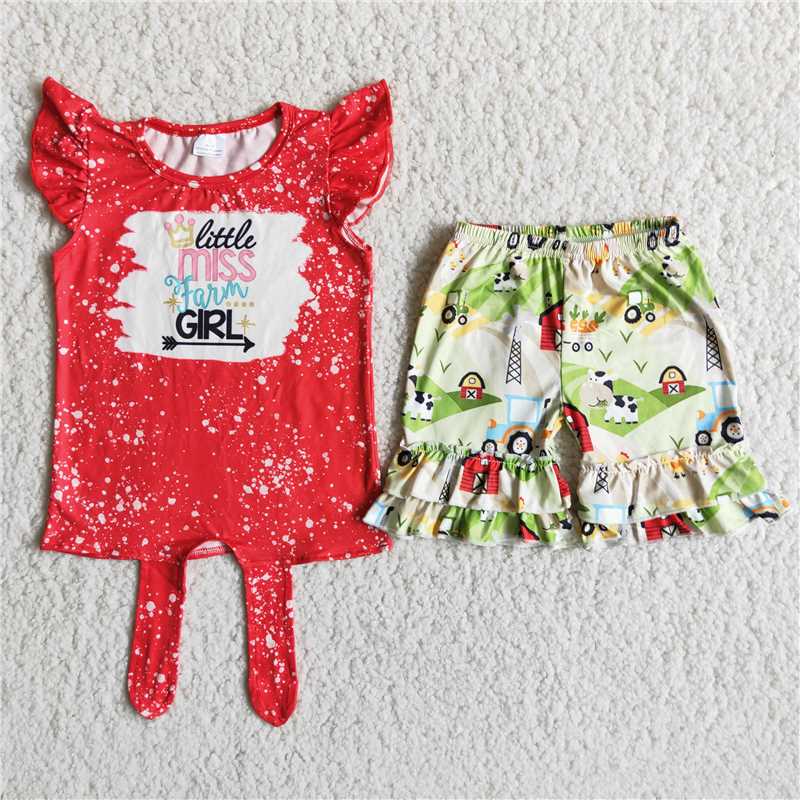 D12-29   Letter-print red short-sleeved red top with farm-print shorts