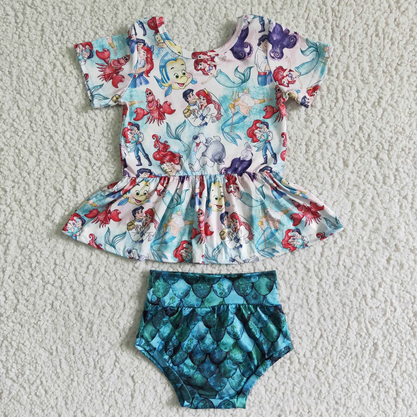 GBO0035  Summer Anime Movie Print Short Sleeve Top with Green Shorts Outfit