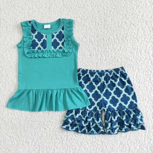A8-24   Green sleeveless top with printed shorts with lace