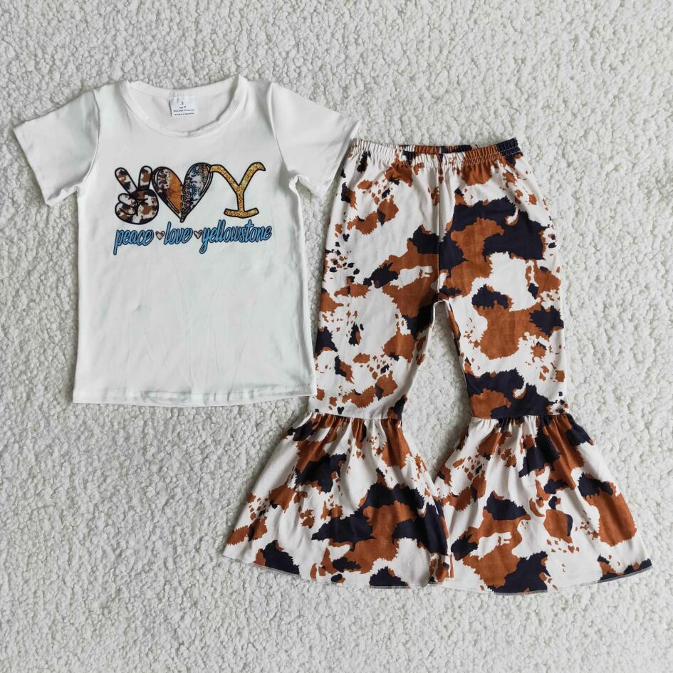 Wholesale kids clothing sets yellowstone letter print short sleeves with brown cow bell pants new arrival baby set clothing