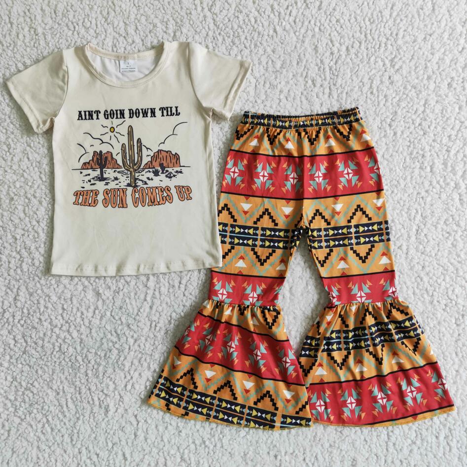 B14-28 Western Design The Sun Comes Up Cactus Outfit