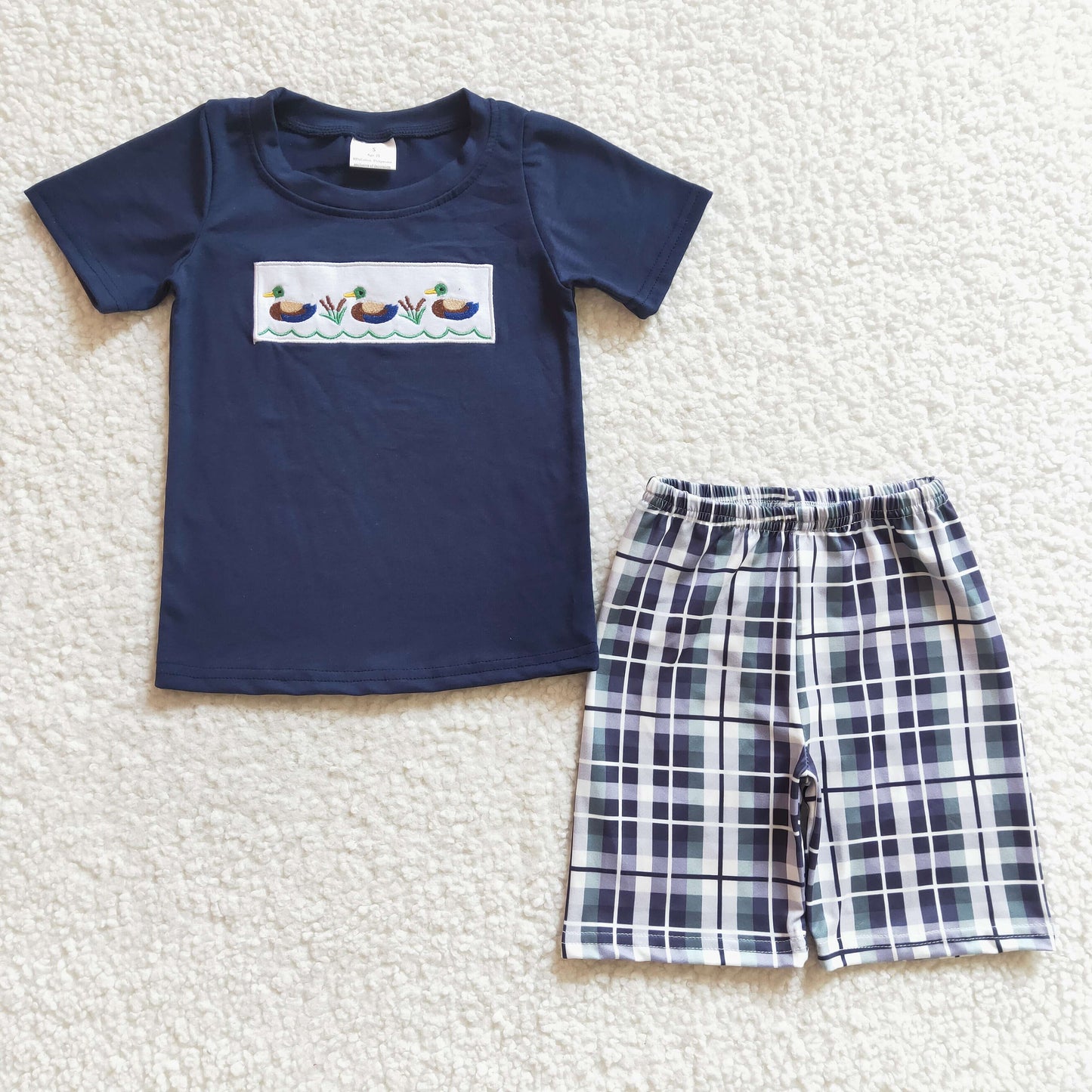 BSSO0128 New Boys Embroidered Rice Duck Navy Blue Short Sleeve Plaid Shorts Set