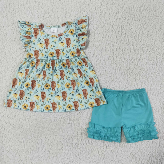 GSSO0106   Alpine cow graphic print green short-sleeved top with blue shorts