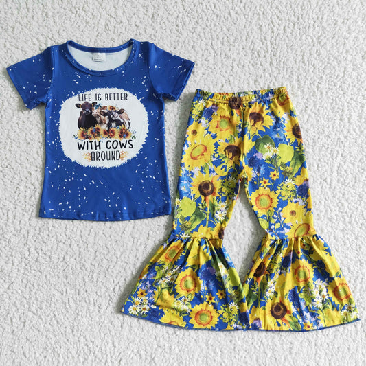 GSPO0071 Blue monogram top with sunflower-print flared pants